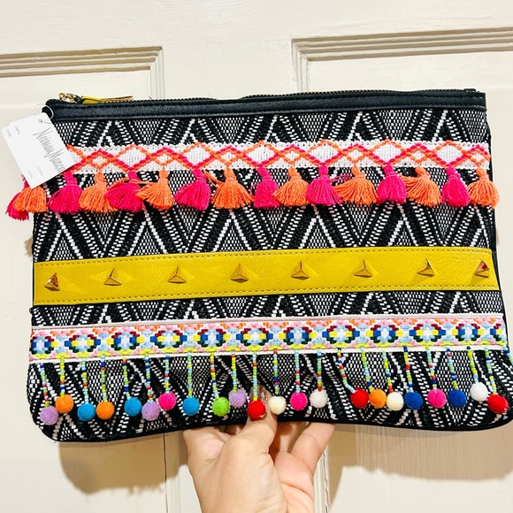 {Neiman Marcus} NWT Tribal Embellished Clutch Wristlet - Picture 1 of 10